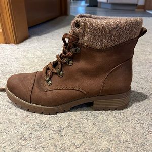 Winter boots